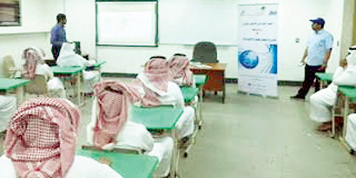  عدد من الحاضرين للدورات