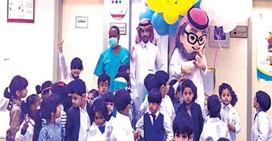 مركز صحي شقراء الأول ينظم زيارات للمدارس 
