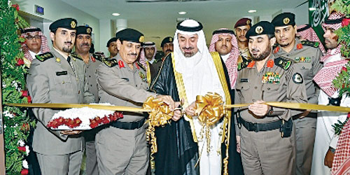  الأمير جلوي يفتتح مقر شرطة المنطقة