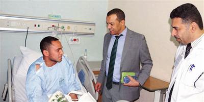 القنصل المصري يشيد بالخدمات في مجمع الدمام الطبي‎ 