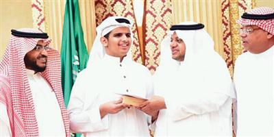 تعليم جدة يكرّم الفائزين والفائزات بجائزة التربية الخاصة «همم» 