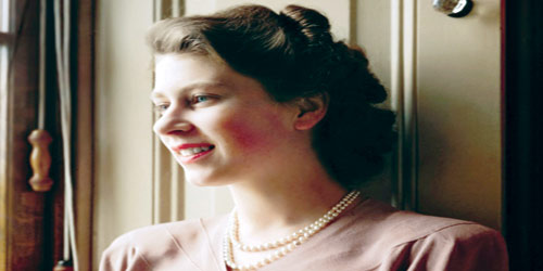    الملكة إليزابيث الثانية في شبابها