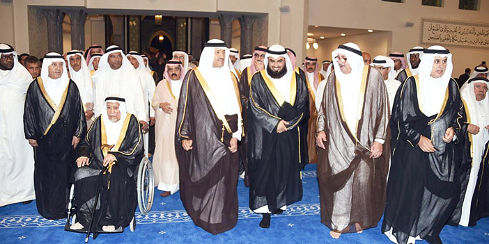   الأمير سلطان بن سلمان يشارك في افتتاح جامع الزياني بالبحرين