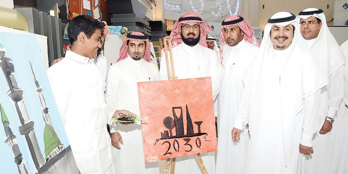   مدير التعليم خلال التدشين