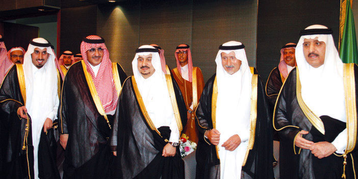 الأمير فهد بن محمد بن سعد يحتفل بزواجه من كريمة الأمير عبدالله بن