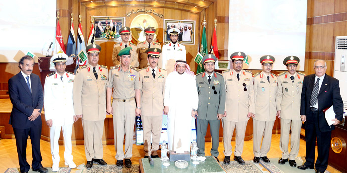  جانب من الحفل