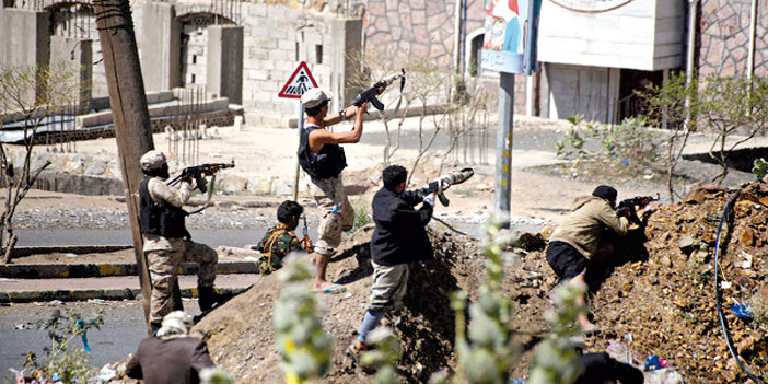  اشتباكات بين القوات اليمنية والميليشيات بتعز