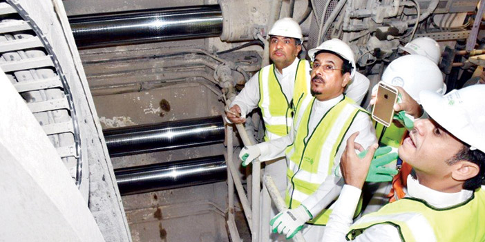 بحث الفرص المتاحة أمام المقاولين السعوديين بالمشاركة في المشروع 