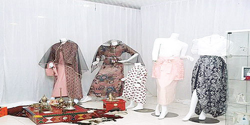   من أعمال متدربات تقنية الرس