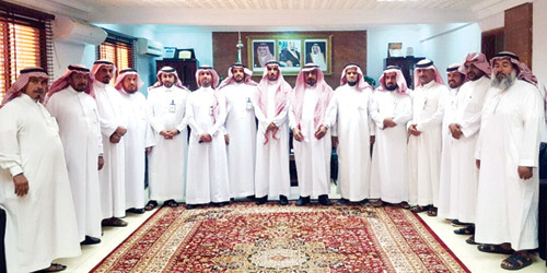  المشاركون في الاجتماع مع الراضي والمشيقح