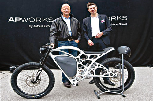 أول دراجة نارية 3D في العالم 