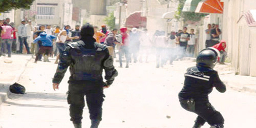  مواجهات بين الأمن التونسي والمتظاهرين