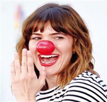 كرة ماندي مور الحمراء 