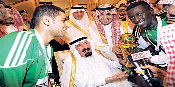 «الجزيرة» تقلب أوراق ماضي كأس الملك بين الأهلي والنصر 