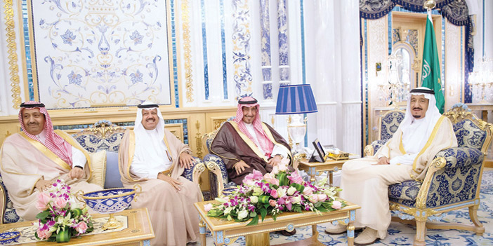   خادم الحرمين الشريفين يدشن مؤسسة الملك سعود