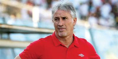 مساعدو مدرب الهلال «تشيلي ومكسيكي وأرجنتيني» 