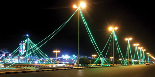  شوارع المحافظة وميادينها تتزين للعيد