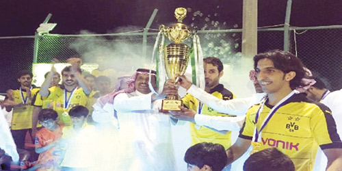   المحافظ يسلّم الكأس للشيحية