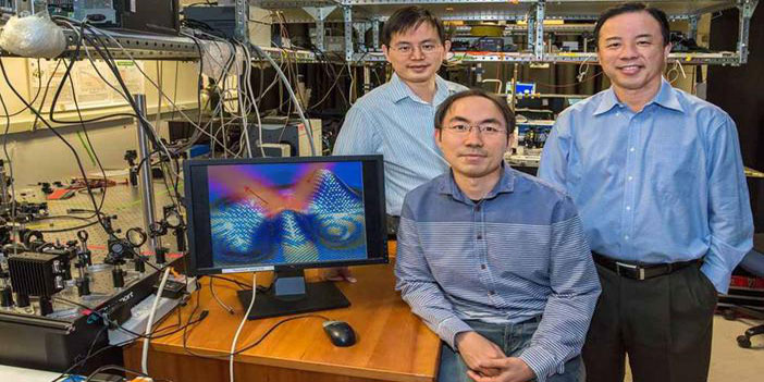 «عباءة التخفي» خيال يقترب من الواقع 