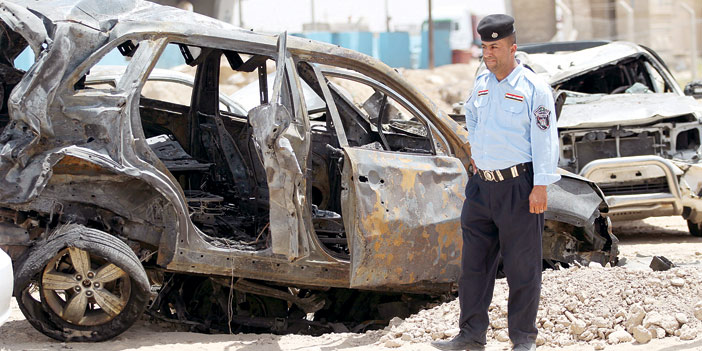   دمار في المركبات جراء التفجير الانتحاري في بغداد