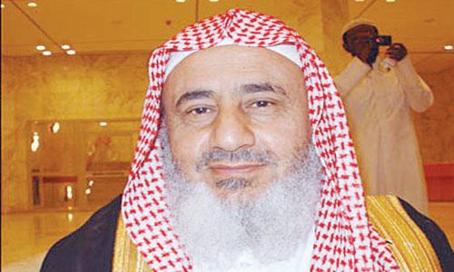    الشيخ عبدالمحسن العبيكان