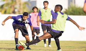 هجر يستأنف تدريباته في معسكر تونس على فترتين 