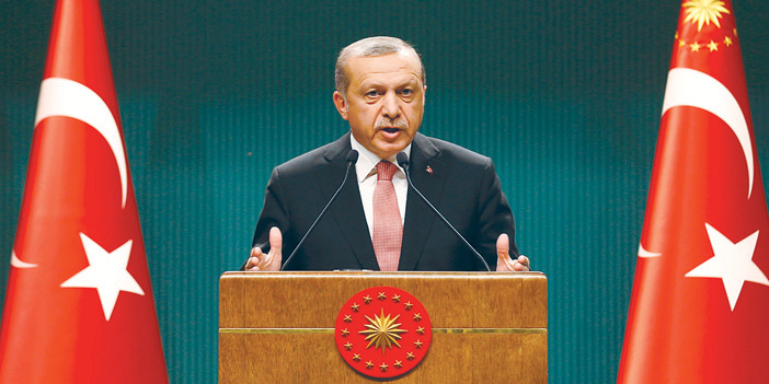  الرئيس التركي خلال  المؤتمر الصحفي