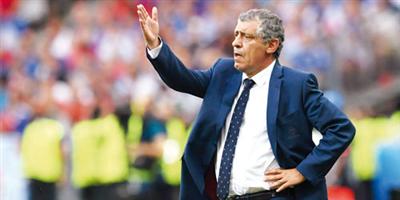 البرتغال تكافئ المدرب سانتوس بعقد جديد 