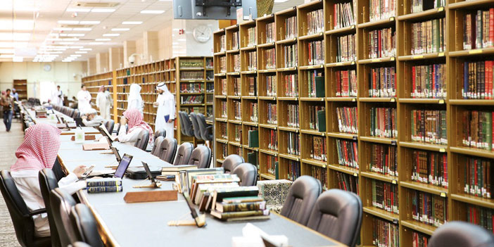  مكتبة المسجد النبوي من الداخل