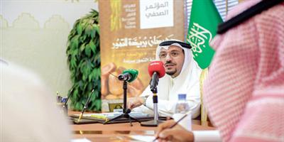 أمير منطقة القصيم: المنطقة تحتضن أكبر سوق للتمور في العالم والأولوية لتوظيف الشباب السعودي 
