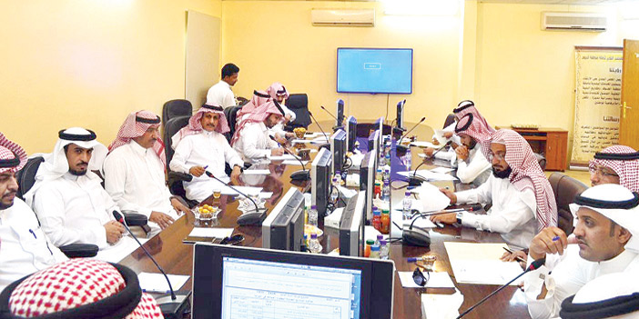   اجتماع المجلس البلدي لأمانة منطقة الجوف