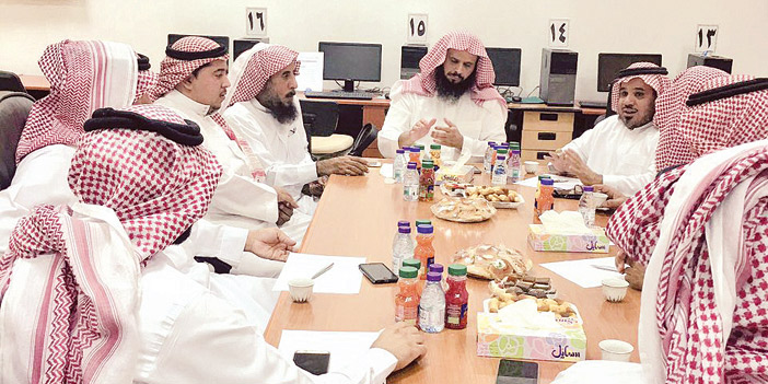   من اجتماع لجنة تنمية ثادق