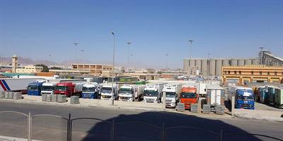 تداول 331 شاحنة بضائع بين المملكة ومصر 