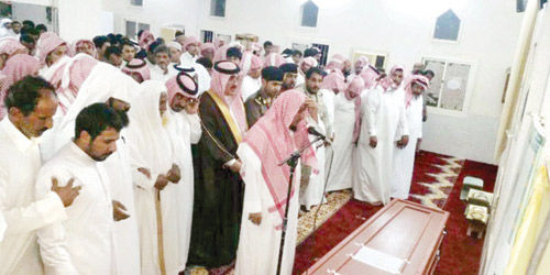   أداء الصلاة على الفقيد