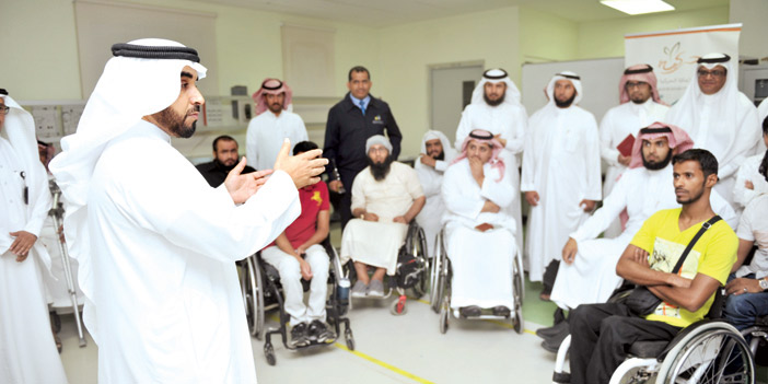   الفهيد يلقي كلمته أمام المشاركين في دورة ذوي الإعاقة الحركية
