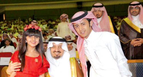  الأمير فيصل بن خالد بن عبدالعزيز خلال تدشينه فيلم «زَفِيفْ»