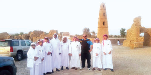  سفراء الأمل بالقرب من قلعة مارد