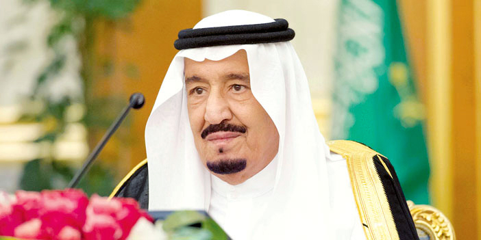  المليك لدى ترؤسه جلسة مجلس الوزراء أمس