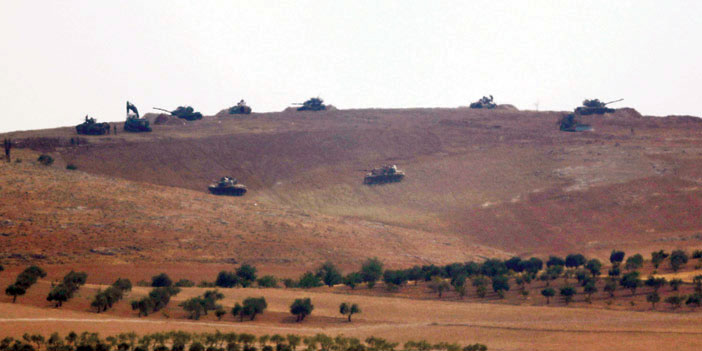   الدبابات التركية تشارك في تحرير جرابلس السورية