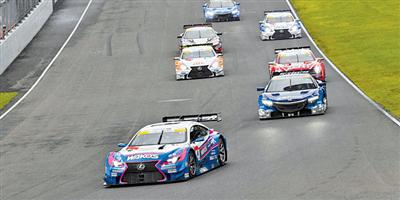 4 سيارات لكزس «RC F» ضمن المراكز الخمسة الأولى لسباقات «أوتوباكس» 