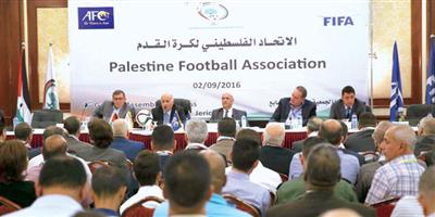 ولاية رئاسية ثالثة لجبريل الرجوب في الاتحاد الفلسطيني لكرة القدم 