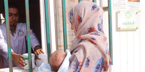 العيادات التخصصية السعودية تتعامل مع 529 طفلاً رضيعاً- من الأشقاء السوريين في مخيم الزعتري 