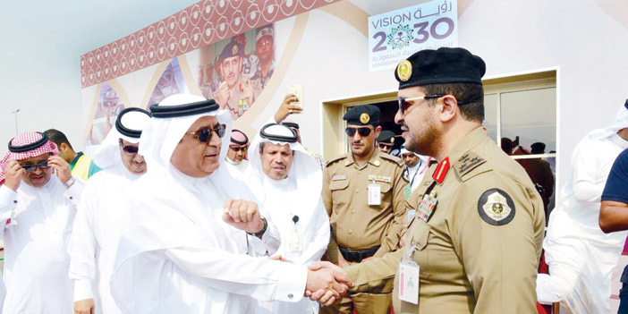 تفقد مركز تفتيش البهيته ومحطة قطار الحرمين ومشروعات الطرق والمواقف في المشاعر المقدسة 