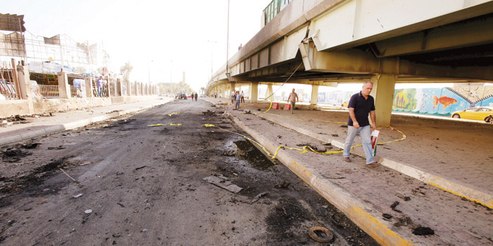  موقع الانفجار الذي استهدف مركز للتسوق في بغداد