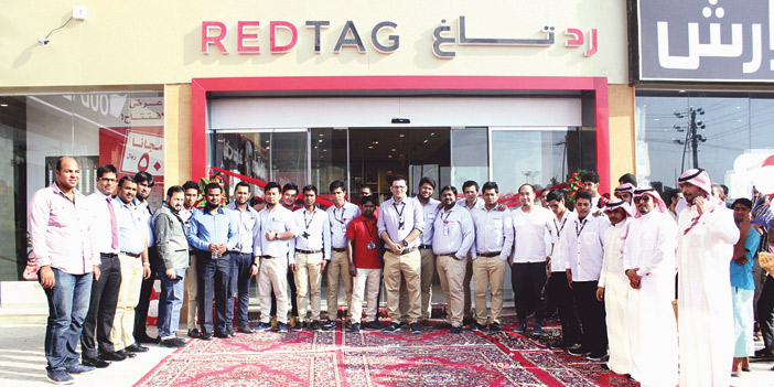  من الافتتاح