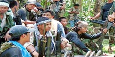 متطرفون يحتجزون 12 أجنبياً كرهائن بجنوب الفلبين 