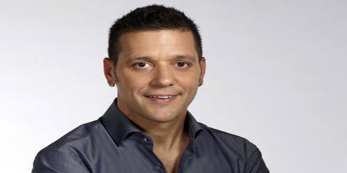 مقتل ممثل في منزل مقدّم برنامج حواري تلفزيوني 