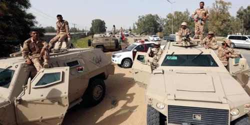 إصابة 17 عنصرًا بالجيش الليبي جراء انفجار قنبلة 