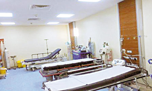 إحدى غرف الطوارئ بعد التطوير بمستشفى الخرمة