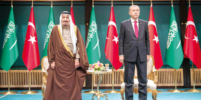   خادم الحرمين الشريفين مع الرئيس التركي في زيارة سابقة